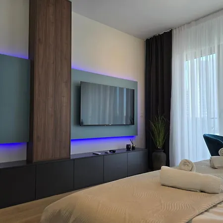 Waterfront King's Apartment Belgrade